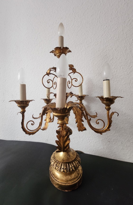 2 lampade da terra fiorentine antiche, dorate, forgiate e intagliate a mano, in stile Hollywood Regency, (photo 8 of 21)