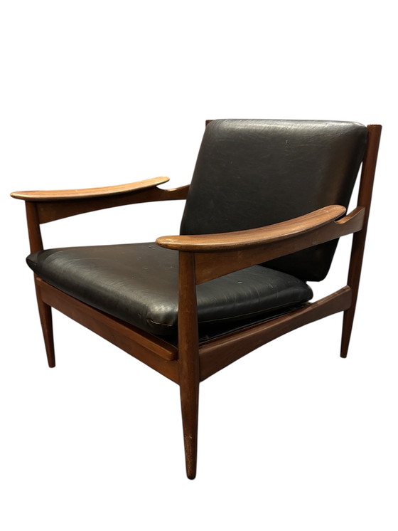 Image 1 of Danish Design Sofas 3 + 1 Seater