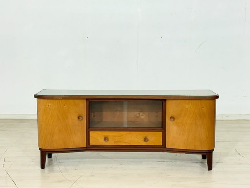 Vintage ladekast / Dressoir uit het midden van de vorige eeuw / Laag dressoir uit de jaren 60