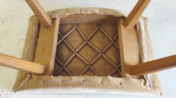 Image 1 of Taburete modernista de madera maciza - años 50/60