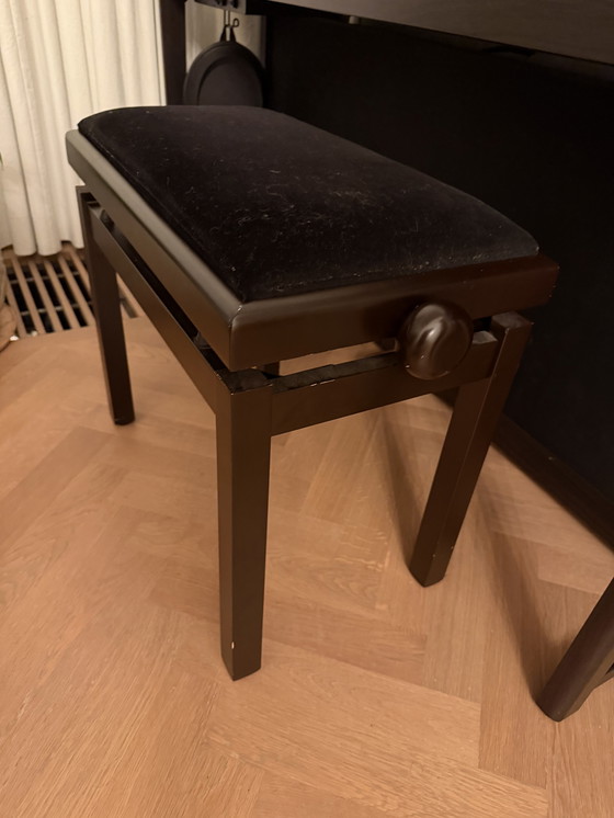 Image 1 of Uitstekende Roland XL705-DR piano - palissanderhout