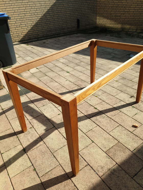 Image 1 of Eiken tafel 