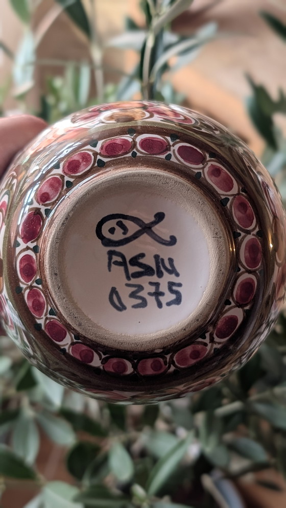 Image 1 of Pichet ancien en faience peinte à la
main Décor floral rouge et vert -  signée ASM 0375