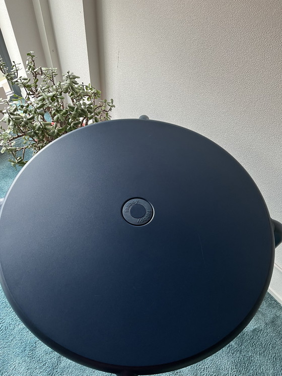 Image 1 of Table Fatboy Toni Bistreau en bleu foncé