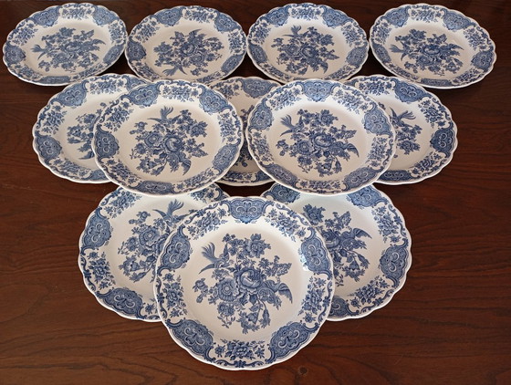Piatti piani inglesi Ridgway 'Windsor' blu e bianco – Stoviglie, Porcelain (photo 2 of 22)