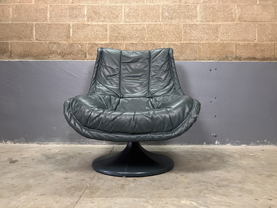 Image 1 of Groen lederen draaifauteuil vintage seventies