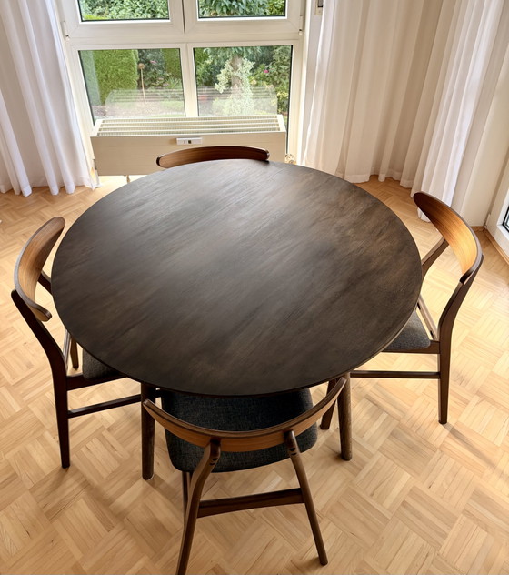 Table SK4 et 4 chaises assorties de la marque Tradition In Between Design. Excellent état. – &Tradition (photo 5 of 9)