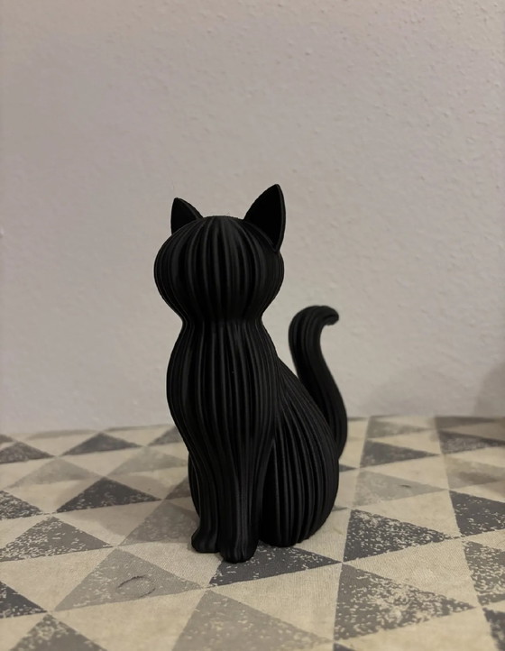 Image 1 of Modern Decorative Cats Set of 2 – Minimalist Cat Figurines in Black (12cm & 20cm)