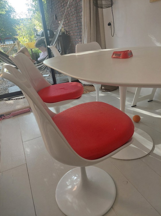 Vintage Sdawy Tulip Table and Swivel Chairs - Space Age – Dining set, Plastic, Metal (photo 2 of 8)