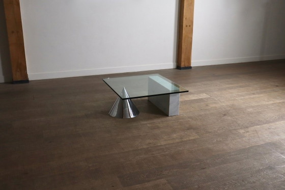Lella And Massimo Vignelli Kono Table basse pour Casigliani, Italie, vers 1984 – Tables basses, Glass, Marble (photo 5 of 11)