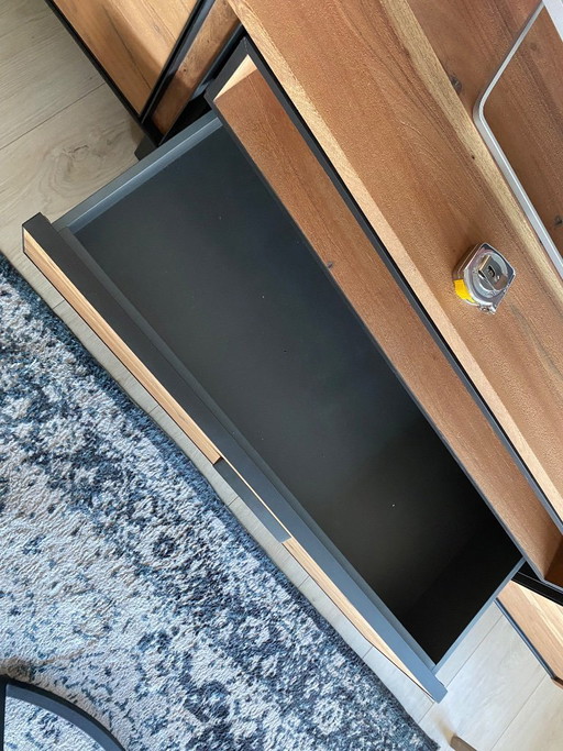 Henders & Hazel TV cabinet
