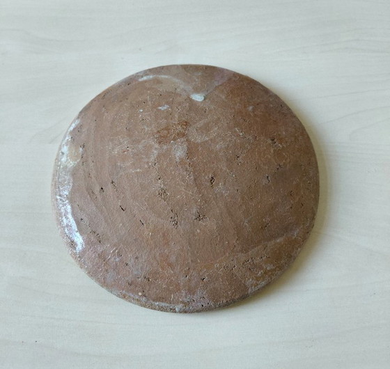 Image 1 of Dolores Porras Plat avec créatures marines