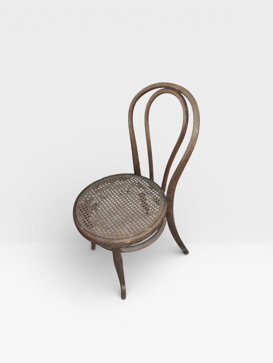 Image 1 of Set of 4 Authentic Thonet Chairs No. 18 – Bentwood and Cane