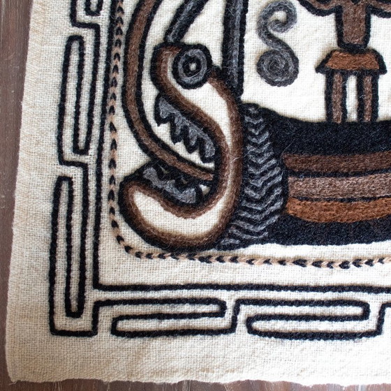 Image 1 of Vintage handgemaakt Latijns-Amerikaans wandtapijt: Maya Azteekse volkskunst, wollen geborduurd wandkleed