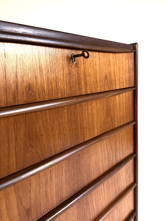 Image 1 of Vintage XL Danish chest of drawers '60