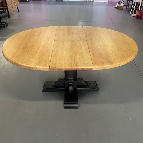 Beautiful Extendable Oak Dining Table – Wood, Metal (photo 6 of 7)