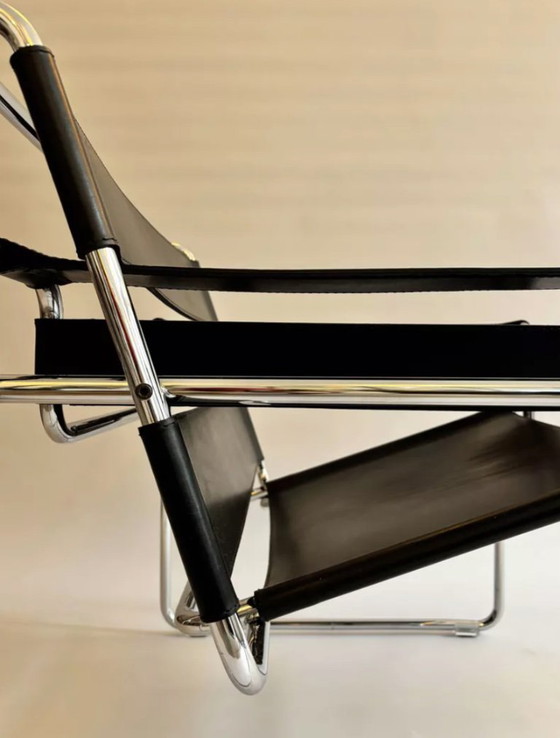 Image 1 of Sillón Wassily de Marcel Breuer para Gavina