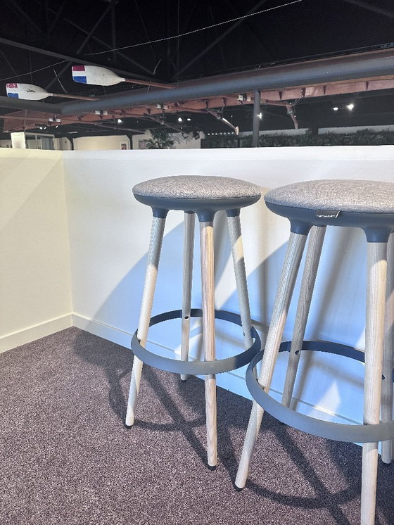 Image 1 of Taburete de bar gris, 2 piezas