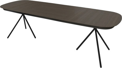 BoConcept diningtsble Ottawa van €2.499,-  voor € 2.190,- – eettafels, Wood, Metal