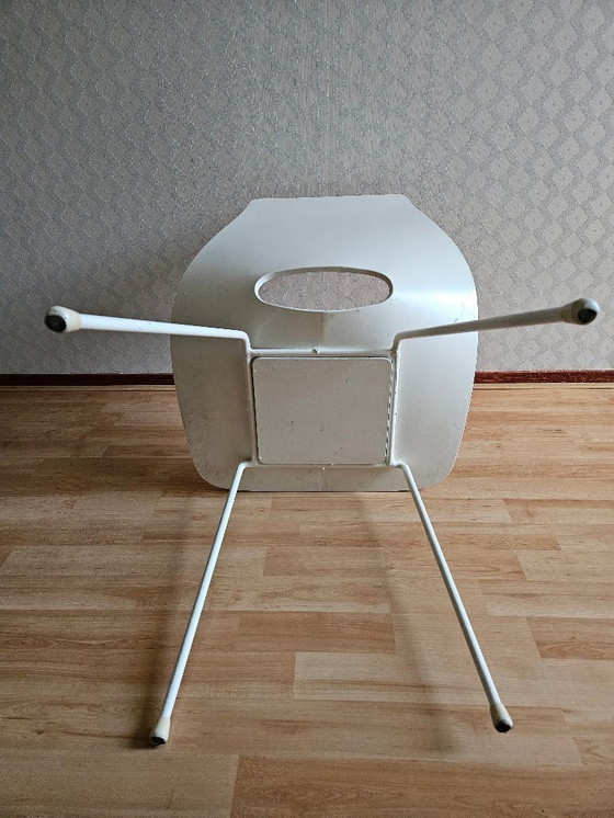 Image 1 of 4x Tonneau eetkamerstoel van Pierre Guariche voor Steiner