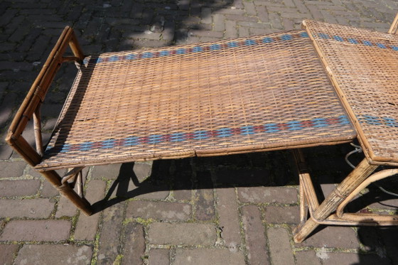 Image 1 of prachtige antieke Franse lounge ligstoel, gemaakt van rotan en bamboe