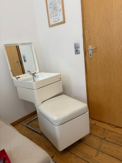 Tulli Zuccari Space-Age dressing table with stool (1970s, Italy) – illuminated mirror, vintage design