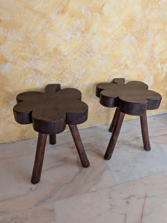 2 Antike Kleeblatt Hocker – Holz (photo 3 of 12)