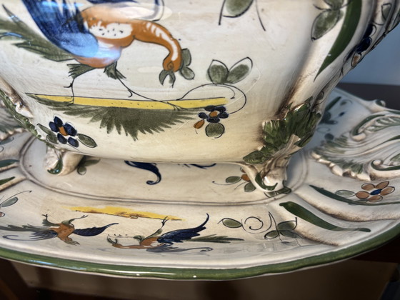 Image 1 of Soupière Capodimonte Faïance estilo Renacimiento 