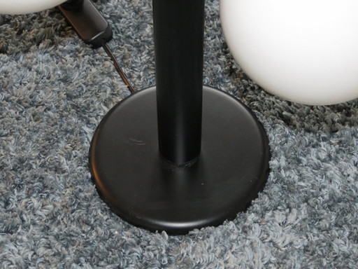 lampada da tavolo retrò bianca e nera con 3 sfere di vetro