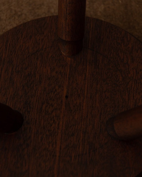 Image 1 of Vintage houten tripod kruk / stool van massief hout