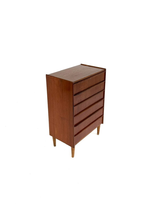 Image 1 of Vintage Danish teak chest of drawers '60