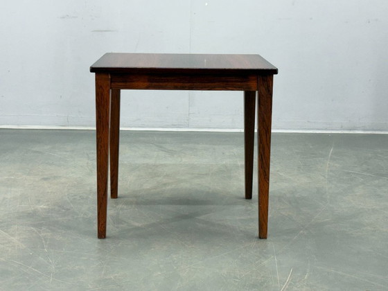 Image 1 of Mesa auxiliar danesa de palisandro de mediados de siglo, década de 1960