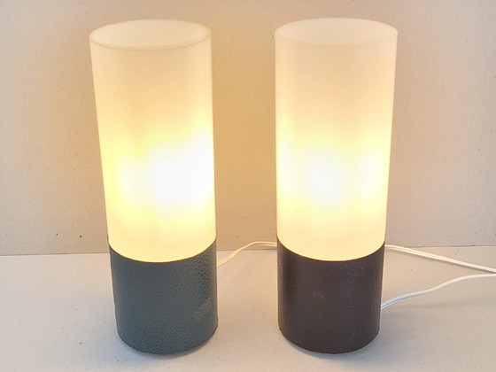 Image 1 of Pair of vintage 1960s table lamps in Plexiglas & vinyl, SECI France edition