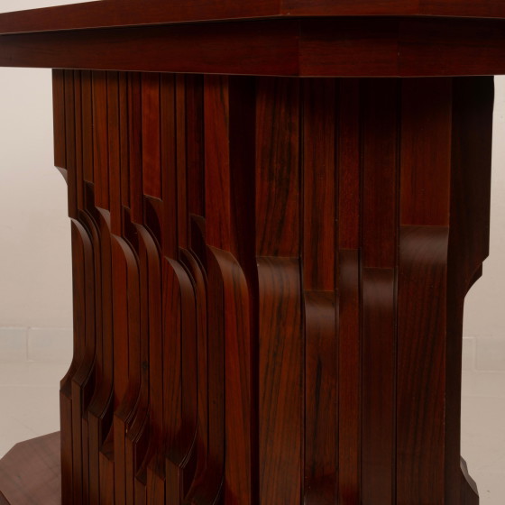 Base scultorea multifunzionale Norman di Luciano Frigerio Pezzo unico – Tavoli da pranzo (photo 14 of 25)