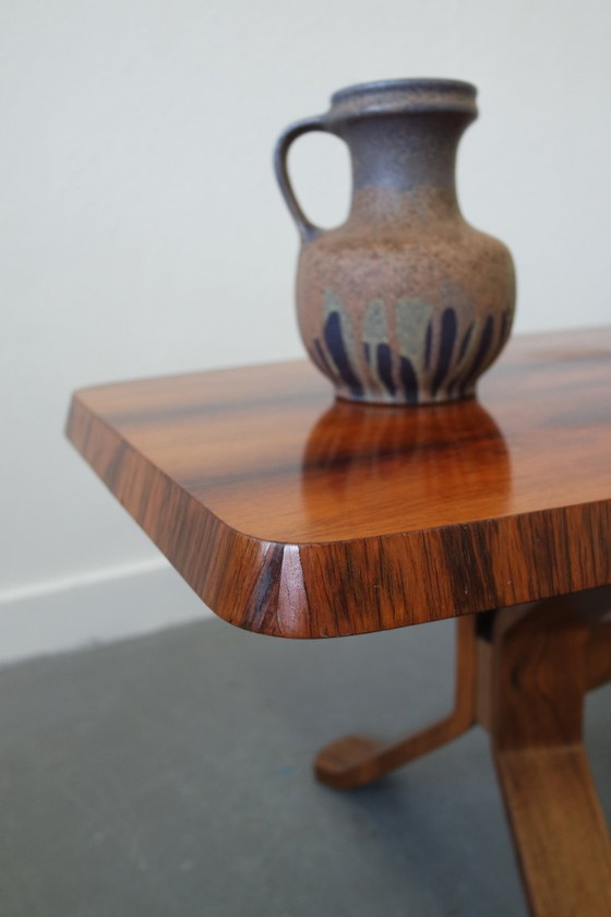 Image 1 of Table basse vintage de design danois (peut-être à restaurer)