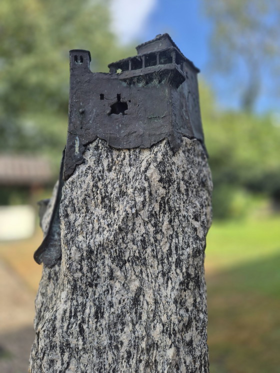 Image 1 of Columna de granito con pueblo italiano, 1,30 m de altura