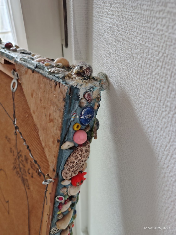 Image 1 of mirror with shell rim