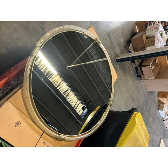 Image 1 of Hedendaagse Venetiaanse grote wandspiegel met gouden "Torchon-Torciglione" Muranoglas