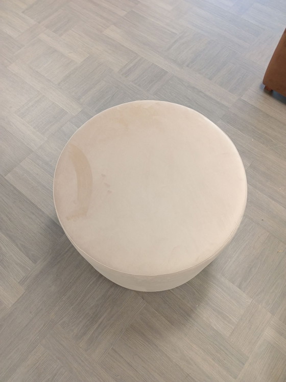 Bèige/witte hocker – Reposapiés y pufs, Textil, Terciopelo (photo 4 of 5)