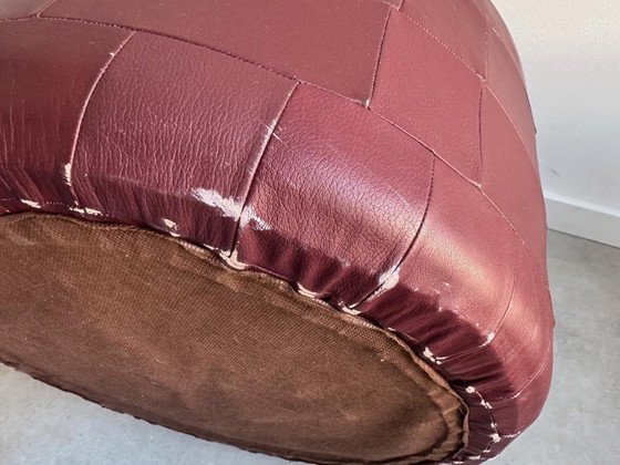 1x Vintage Patchwork Pouf - Burgundy Red – Footstools & poufs, Skai (photo 7 of 8)