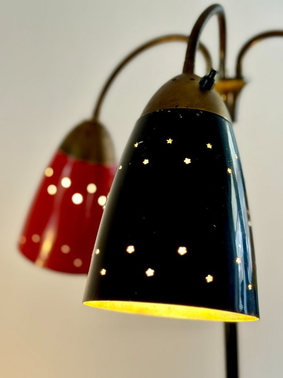 Rietveld-Stehlampe mit drei farbigen Schirmen von Hagoort Lighting, Niederlande, 1950er Jahre – Stehleuchten (photo 10 of 11)