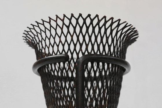Image 1 of Porte-plantes en métal du milieu du siècle par Mathieu Matégot, France années 1950