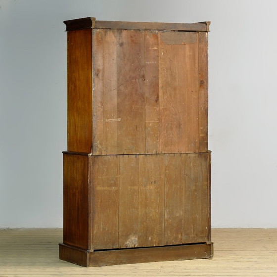 Image 1 of Victoriaanse mahoniehouten kast, circa 1860