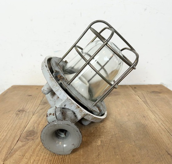 Image 1 of Graue, explosionsgeschützte Industrielampe, 1980er Jahre