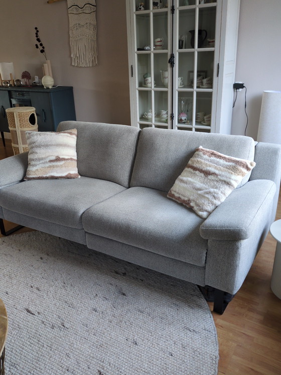 Image 1 of Divano Montel da 2,5 posti con seduta e poggiatesta estensibili