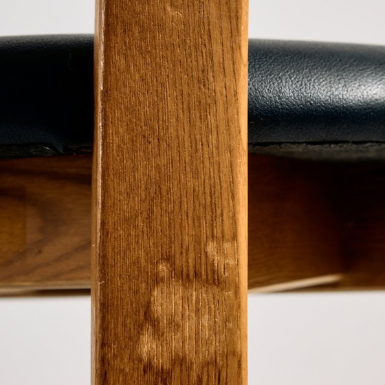 Image 1 of MK11108 Sillón de roble macizo de Lars Gangsø
