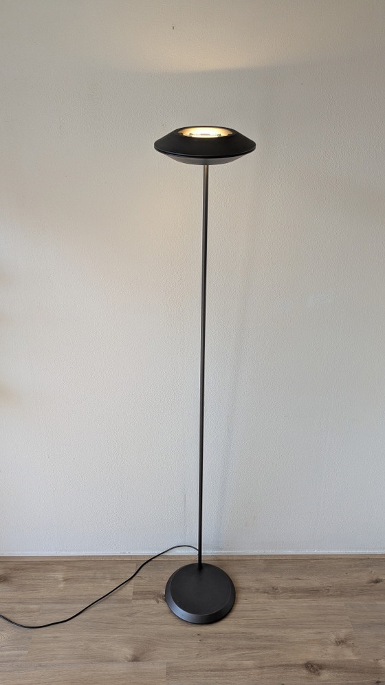 Image 1 of Metalarte zwarte stalen vloerlamp, gemaakt in Spanje.