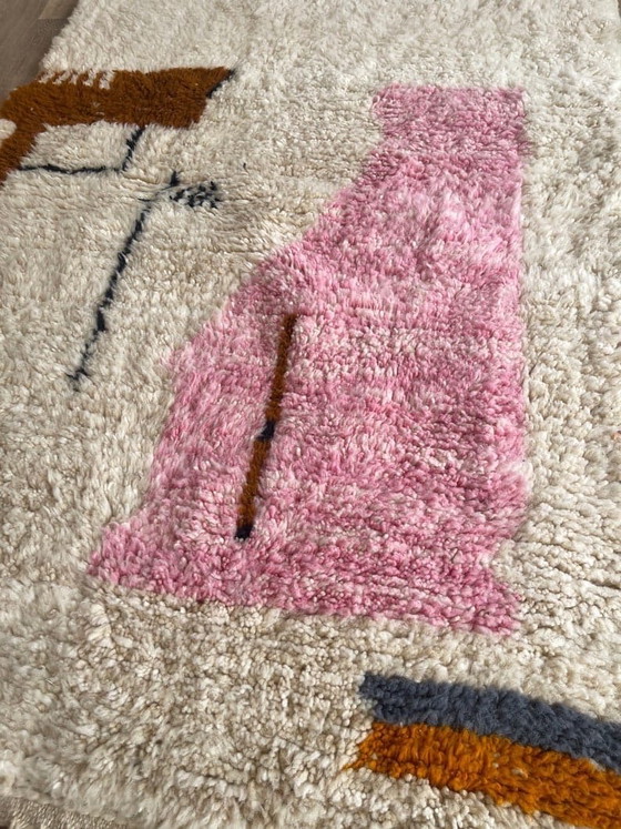 Image 1 of Tapis berbère traditionnel authentique fait main 150/250 cm