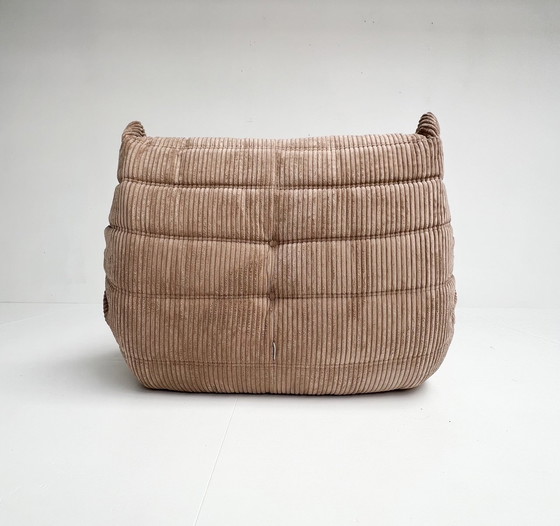 Image 1 of Beige 1-Sitzer Togo von Ligne Roset, 1990'S