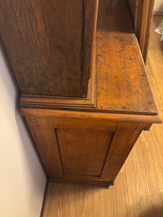 Image 1 of Aparador o librería de estilo inglés